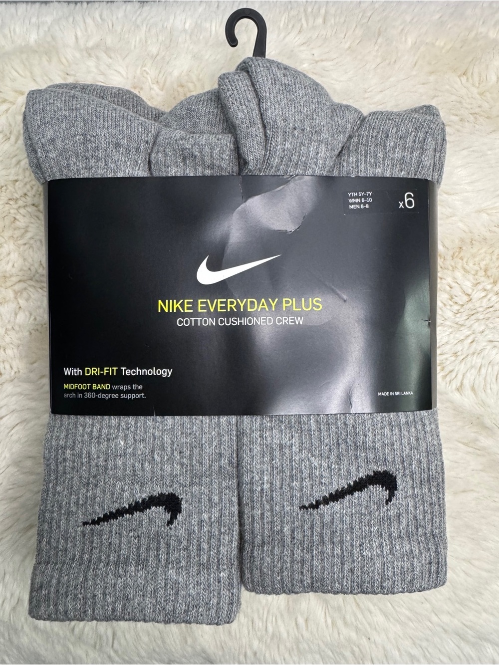 Nike Everyday Plus Socks (6 Pairs) Dri-Fit - Picture 1 of 2